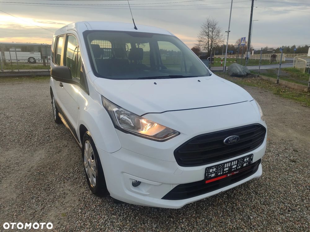 Ford Transit Connect - 27