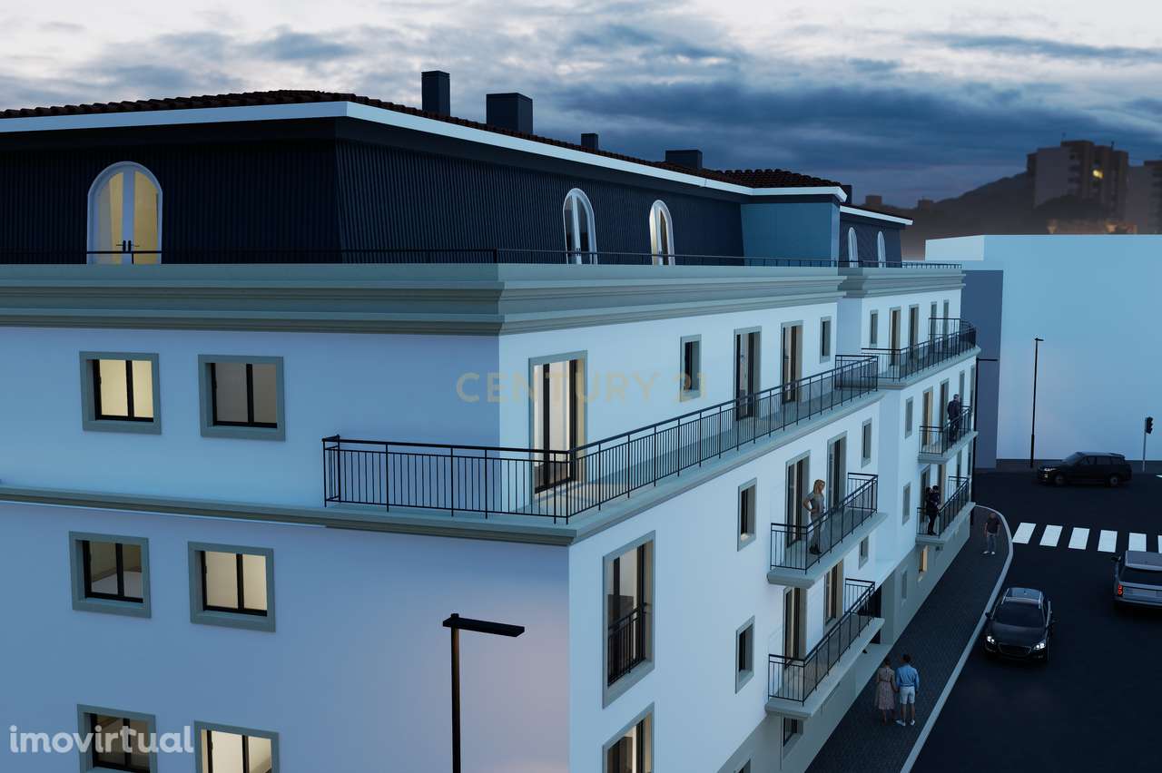 Terreno Urbano com Projeto Aprovado em Vialonga para 23 apartamentos - Grande imagem: 2/12