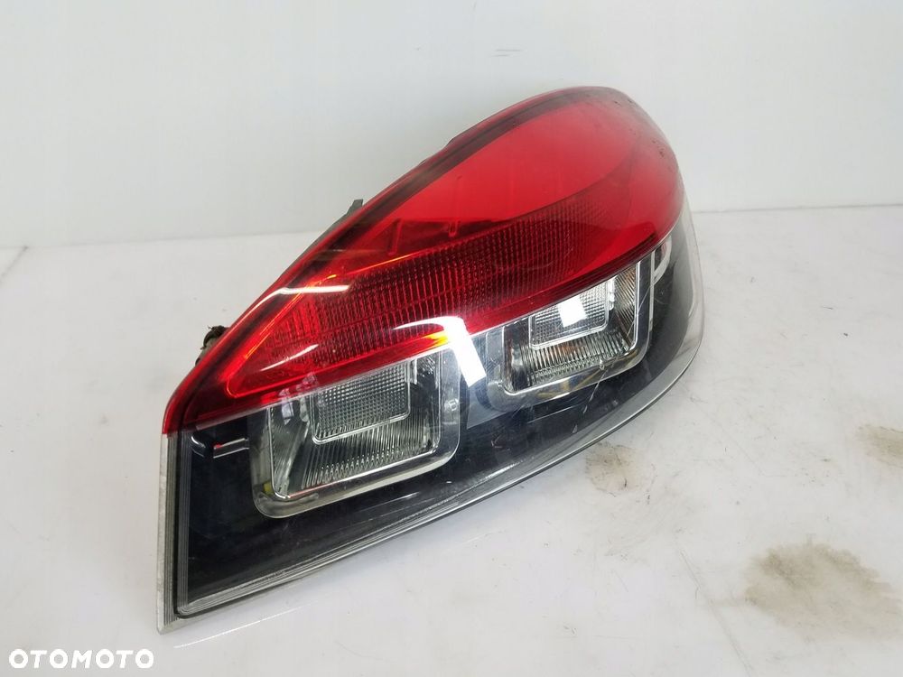 LAMPA TYŁ PRAWA RENAULT MEGANE III COUPE - 8