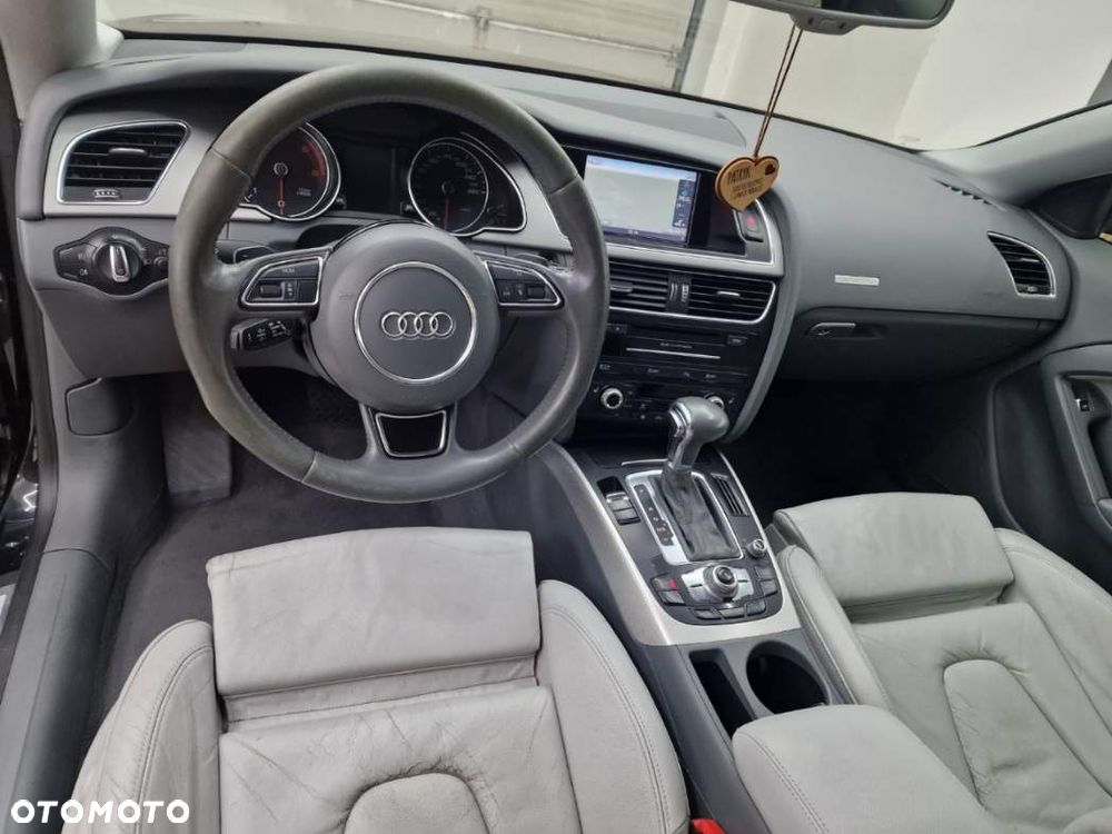 Audi A5 Coupé - 6