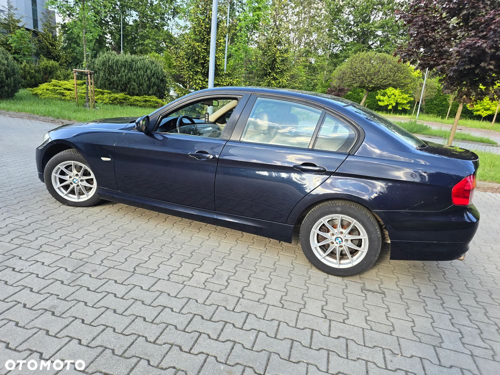 BMW Seria 3 - 22