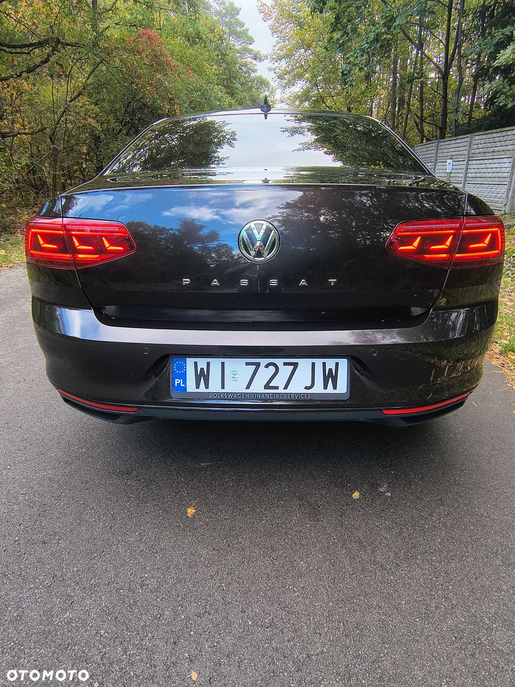 Volkswagen Passat - 6