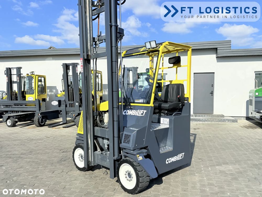 Combilift WÓZEK CZTEROKIERUNKOWY - WIELOKIERUNKOWY | COMBILIFT CB4500 | GAS | TRIPLEX 6400MM | WOLNY SKOK | POZYCJONER WIDEŁ | PRZESUW WIDEŁ | STAN IDEALNY | Szeroka oferta wózków czterokierunkowych i bocznych, dopasowanych do różnorodnych potrzeb i zastosowań - 29
