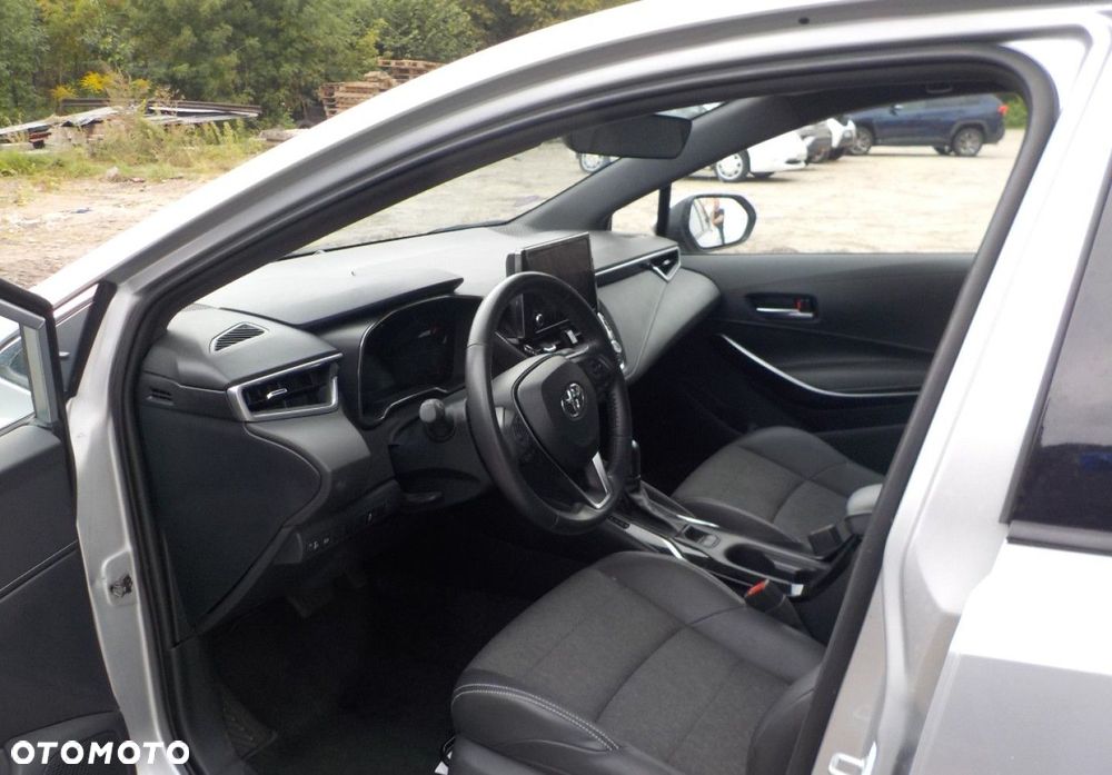 Toyota Corolla - 31