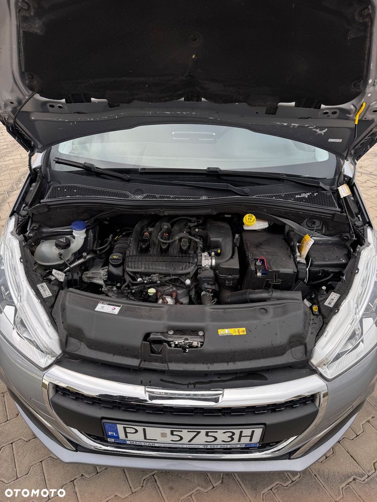 Peugeot 208 PureTech 82 Stop & Start Signature - 24