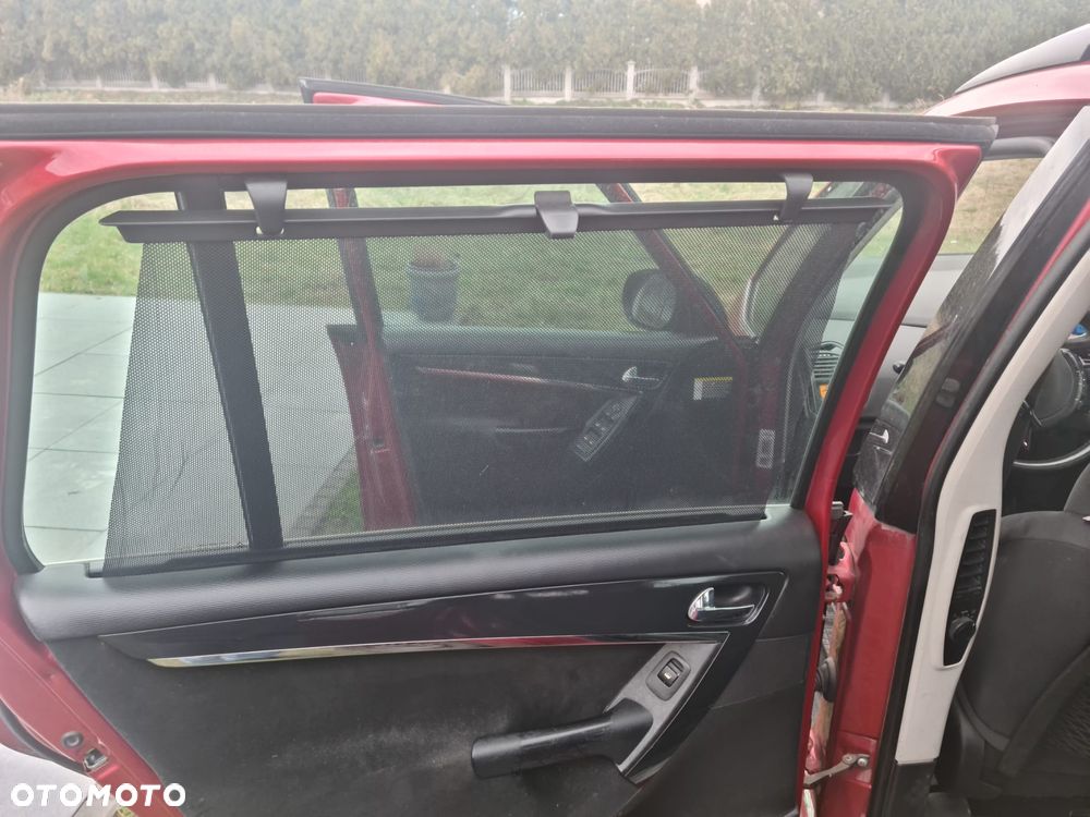 Citroën C4 2.0 HDi FAP Exclusive - 7