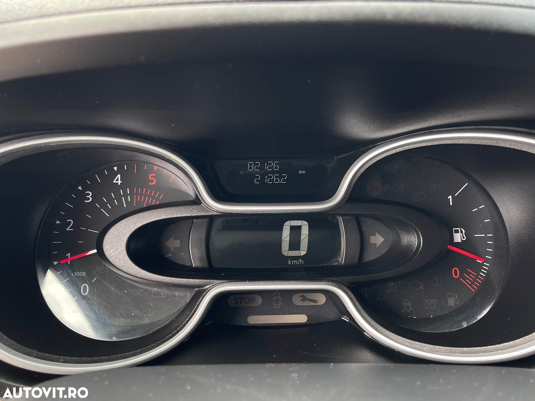 Renault Trafic - 13
