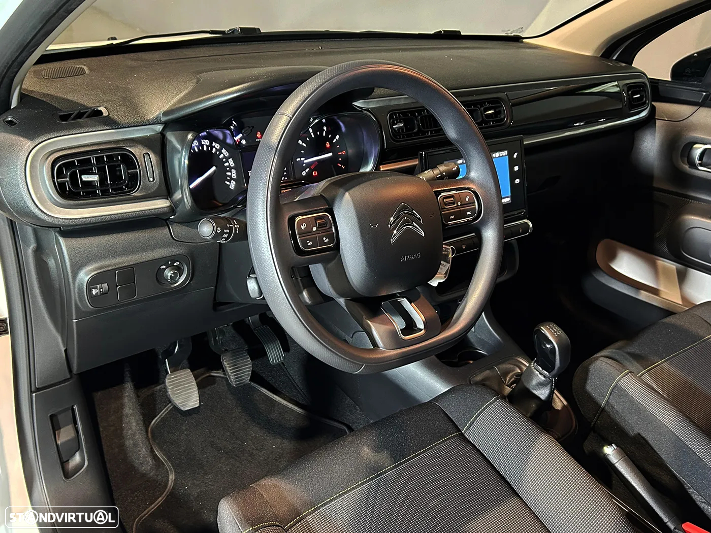 Citroën C3 1.2 PureTech Plus - 15