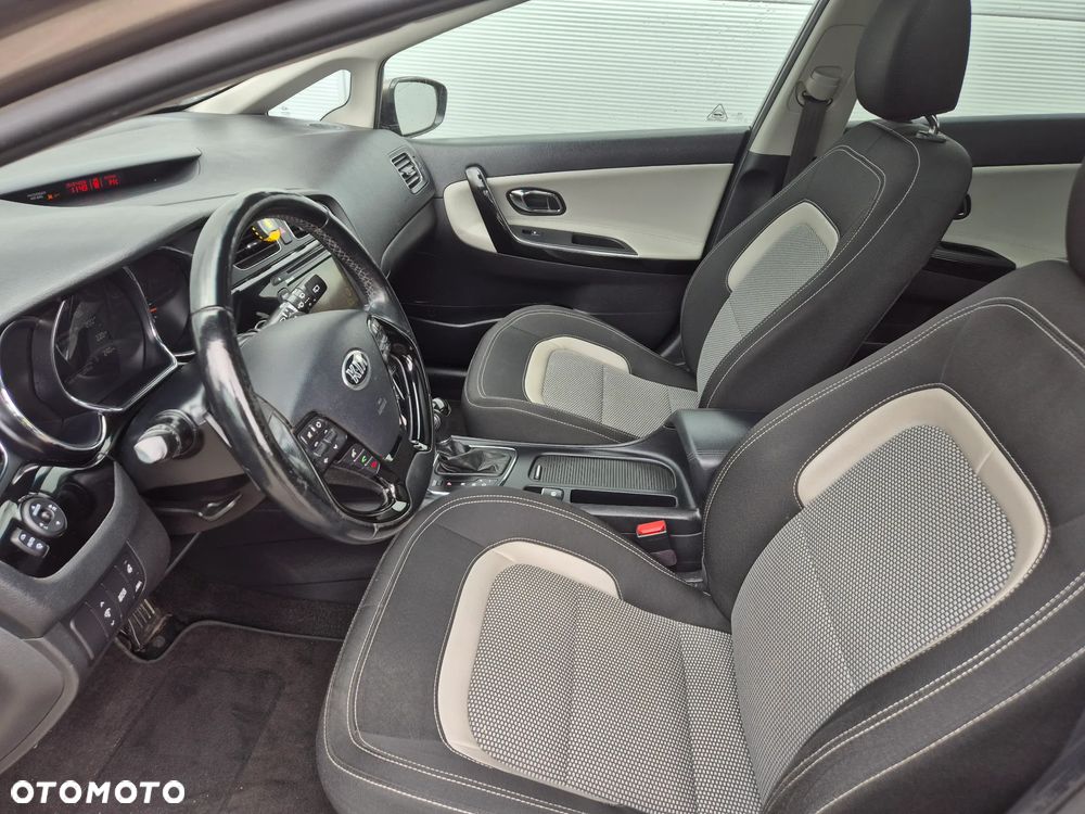 Kia Ceed 1.6 CRDi 128 Platinum Edition - 17