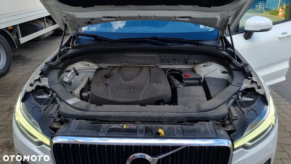 Volvo XC 60 D4 Geartronic Momentum Pro - 37
