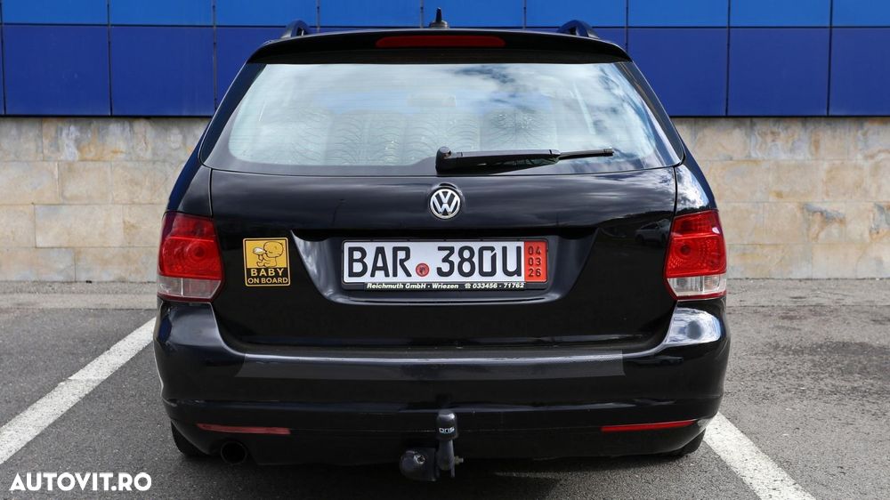 Volkswagen Golf 1.6 TDI DPF Highline - 14