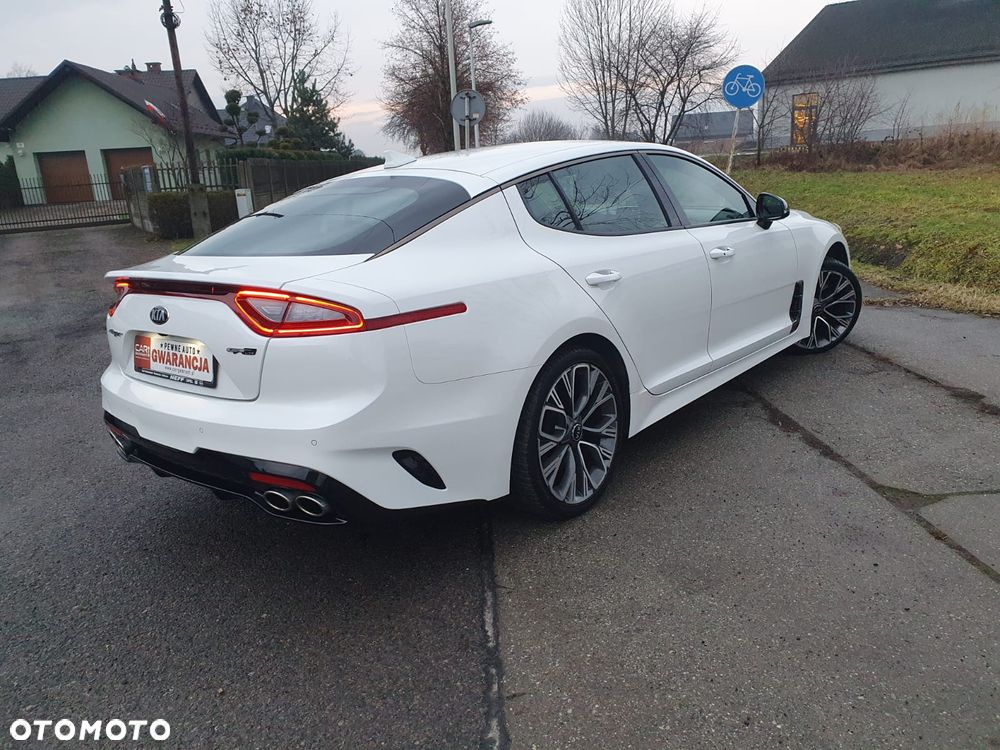 Kia Stinger 2.0 T-GDI GT Line - 34