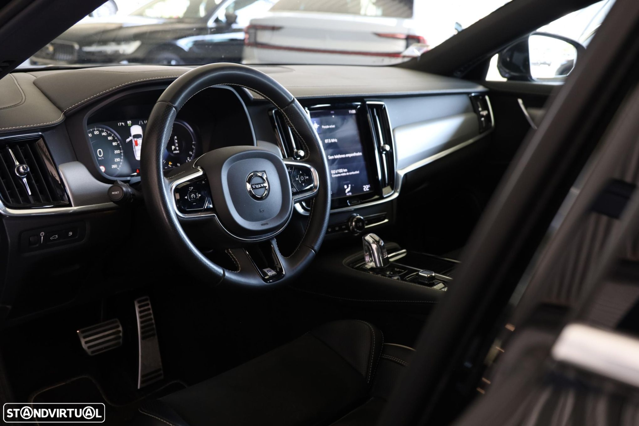 Volvo S90 2.0 T8 PHEV R-Design AWD - 8