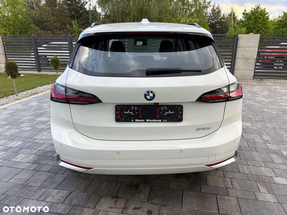 BMW Seria 2 218i - 5