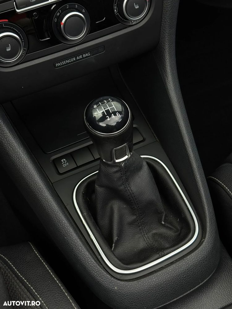 Volkswagen Golf 1.2 TSI - 36
