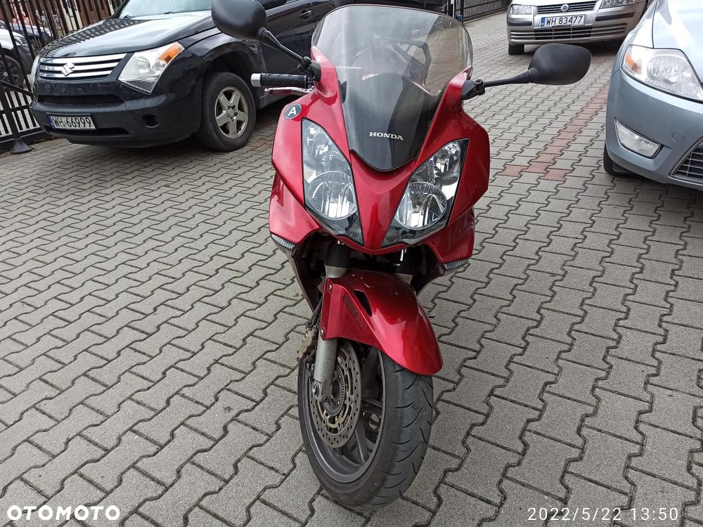 Honda VFR - 5