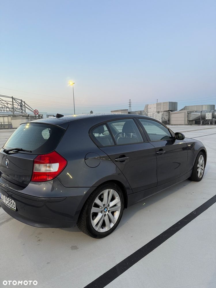 BMW Seria 1 120d DPF - 9