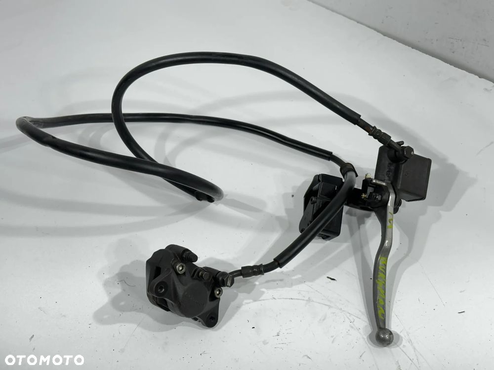 Zacisk pompa tył Suzuki Burgman K5 K6 125 00-07r. - 1