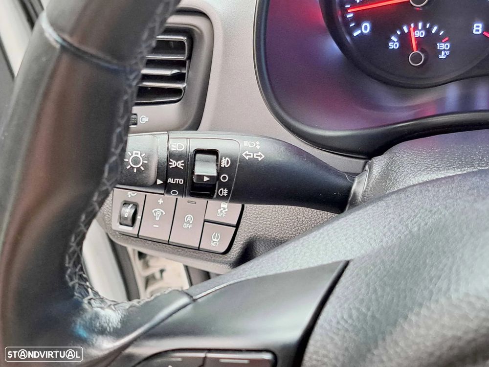 Kia Stonic 1.2 Dynamic - 10