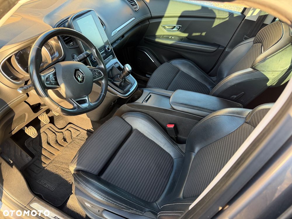Renault Grand Scenic Gr 1.6 dCi Energy Bose EU6 - 14