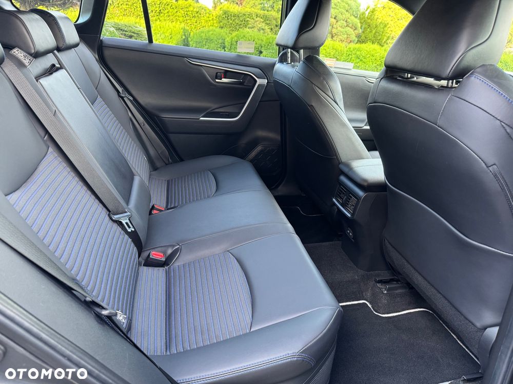 Toyota RAV4 2.5 Hybrid Selection 4x4 - 18