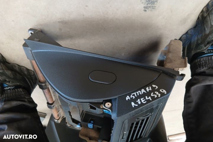 Plansa bord 13168455 13191825 13168455 13191825 Opel Astra H [2004 - - 7