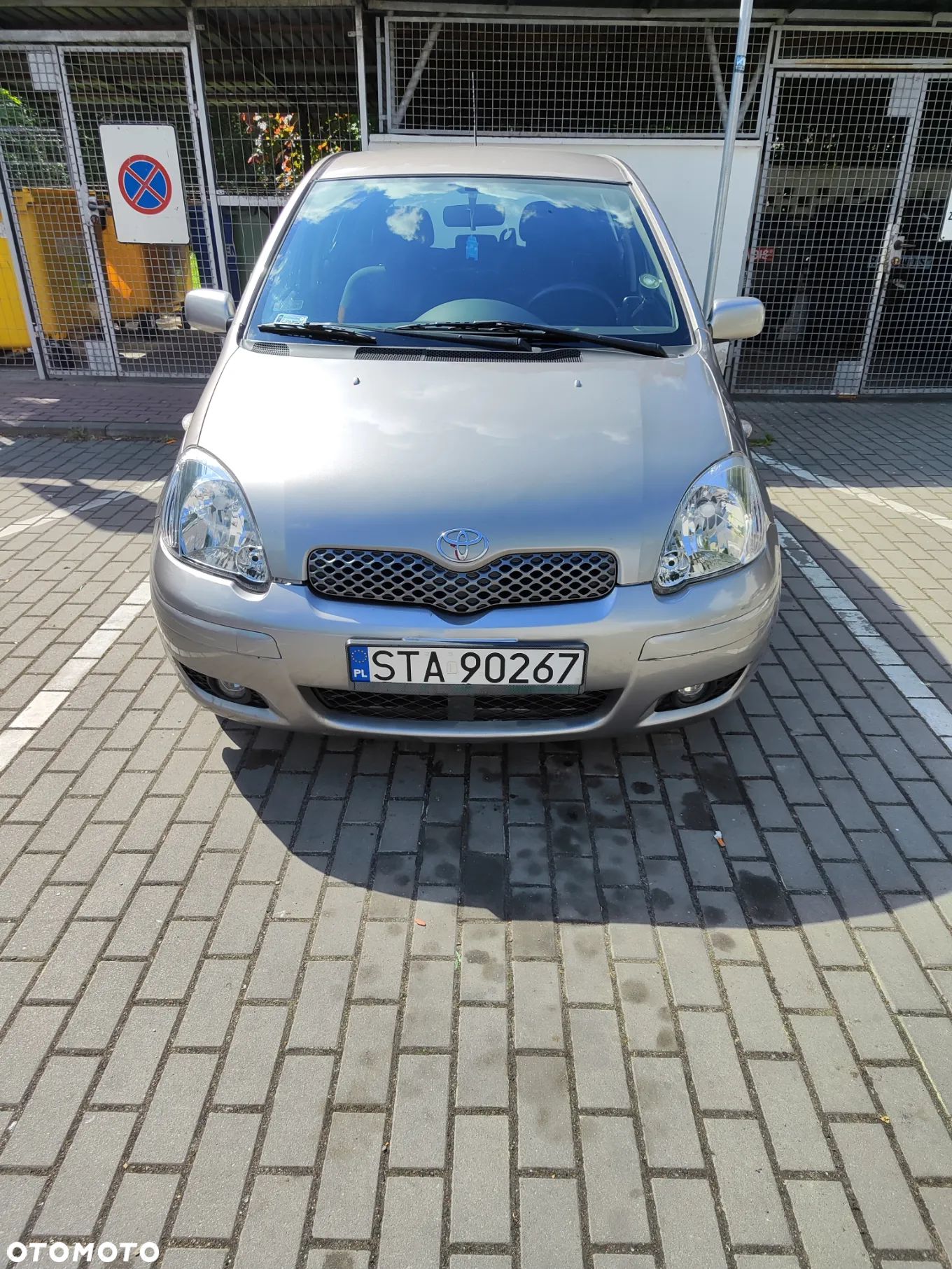 Toyota Yaris - 1