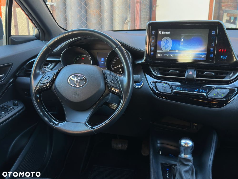 Toyota C-HR 1.8 Hybrid Premium - 18