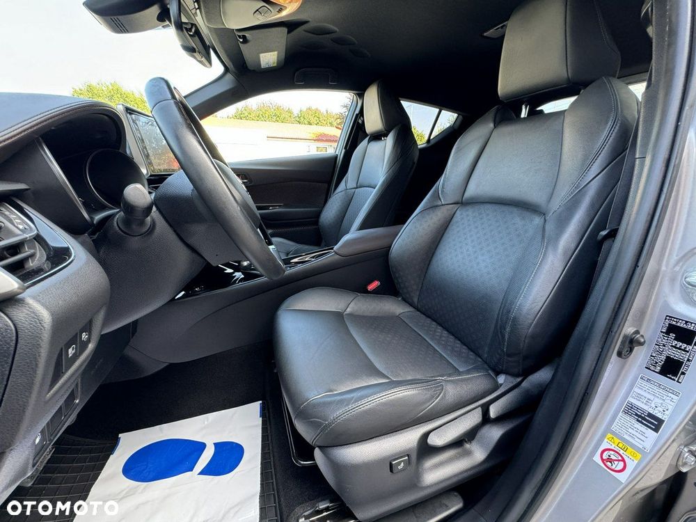 Toyota C-HR - 17