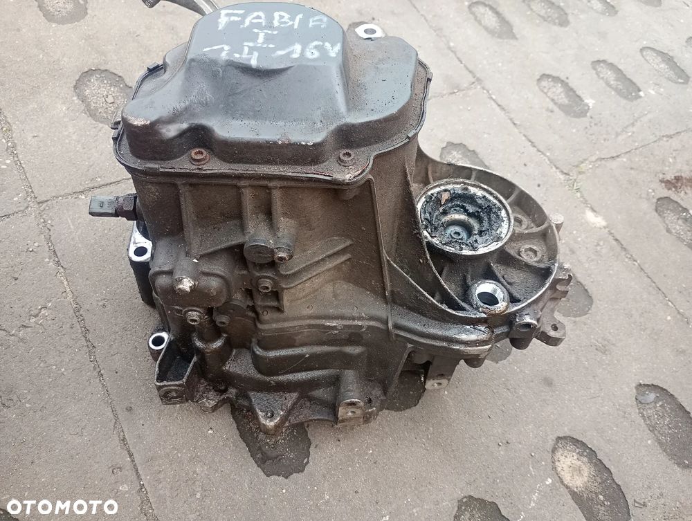 SKODA FABIA I 1,4 16V skrzynia biegów FCU Polo - 6