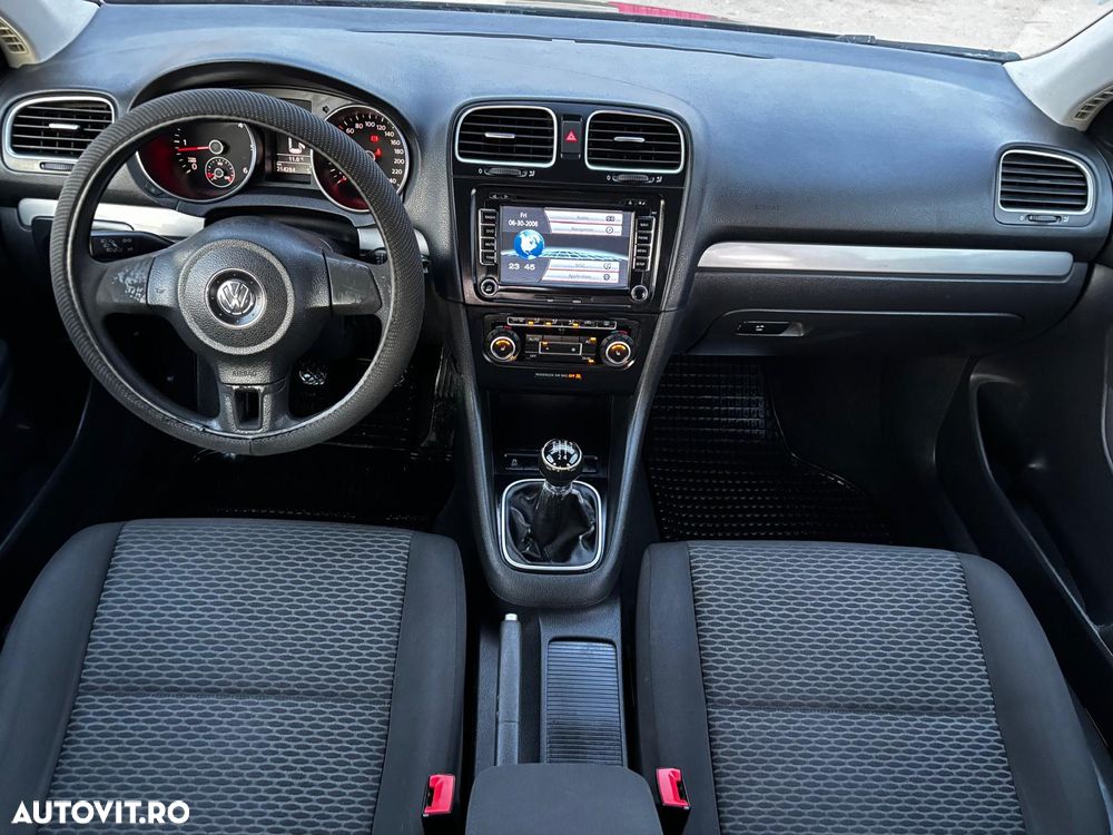 Volkswagen Golf 1.6 TDI DPF Comfortline - 5