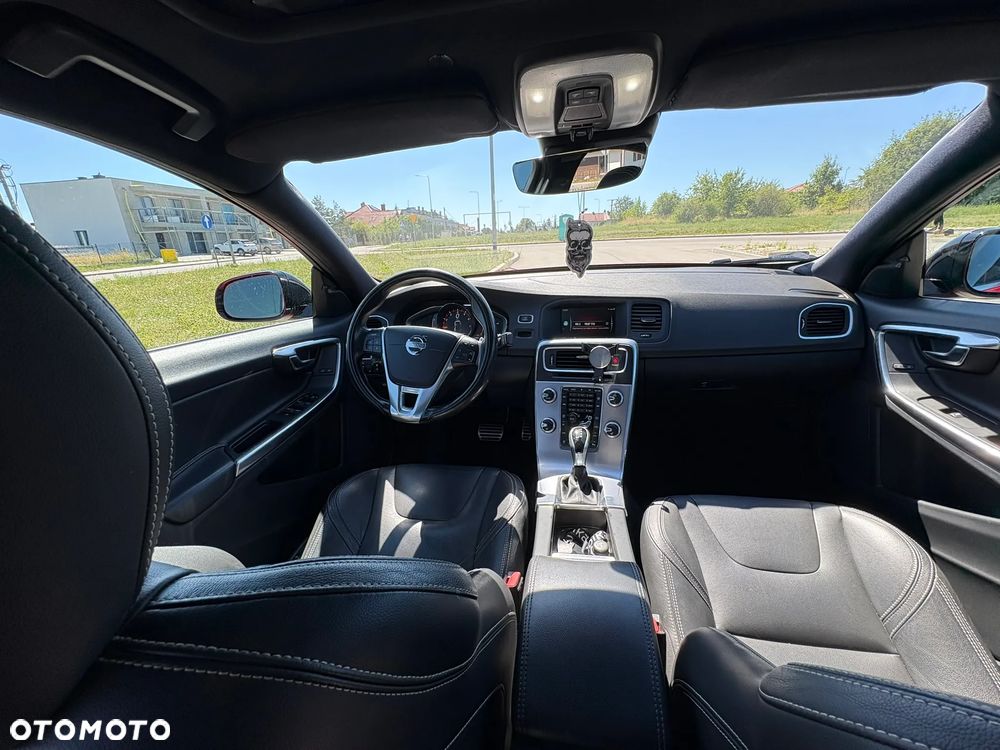 Volvo S60 T5 Geartronic RDesign - 9