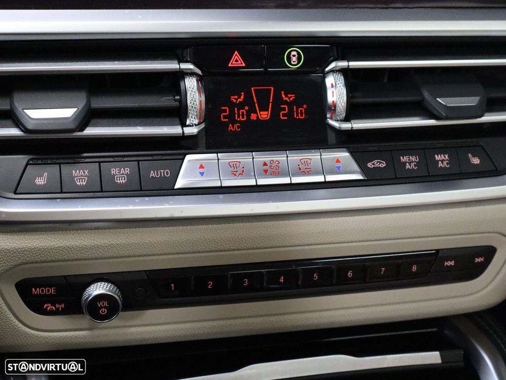 BMW 420 d xDrive Desportiva M Auto - 21