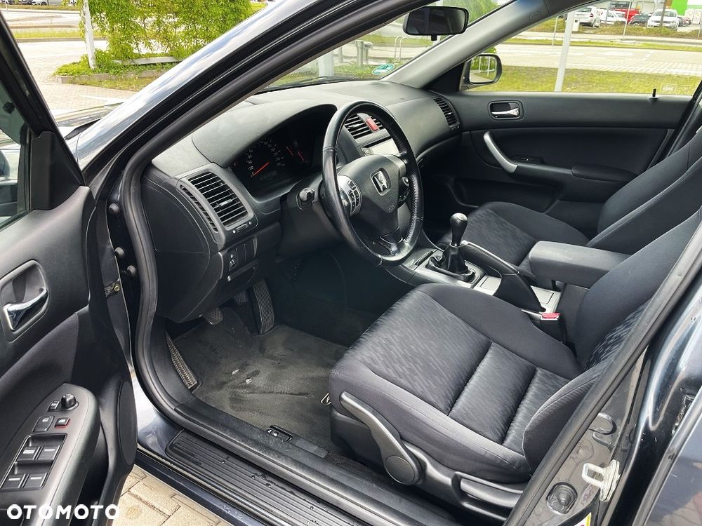 Honda Accord 2.0 i Comfort - 10