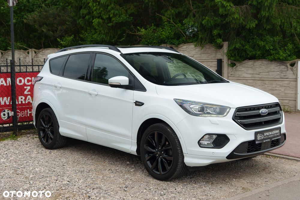 Ford Kuga 1.5 EcoBoost 2x4 ST-Line - 34