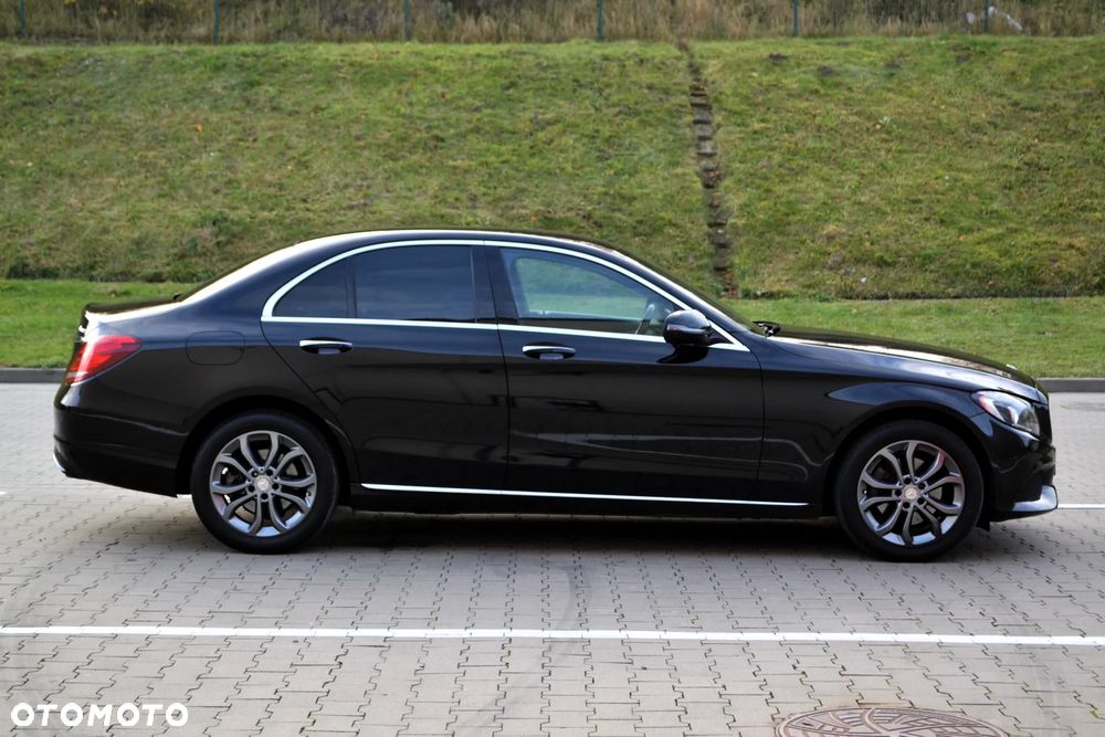 Mercedes-Benz Klasa C 200 4-Matic 7G-TRONIC - 29