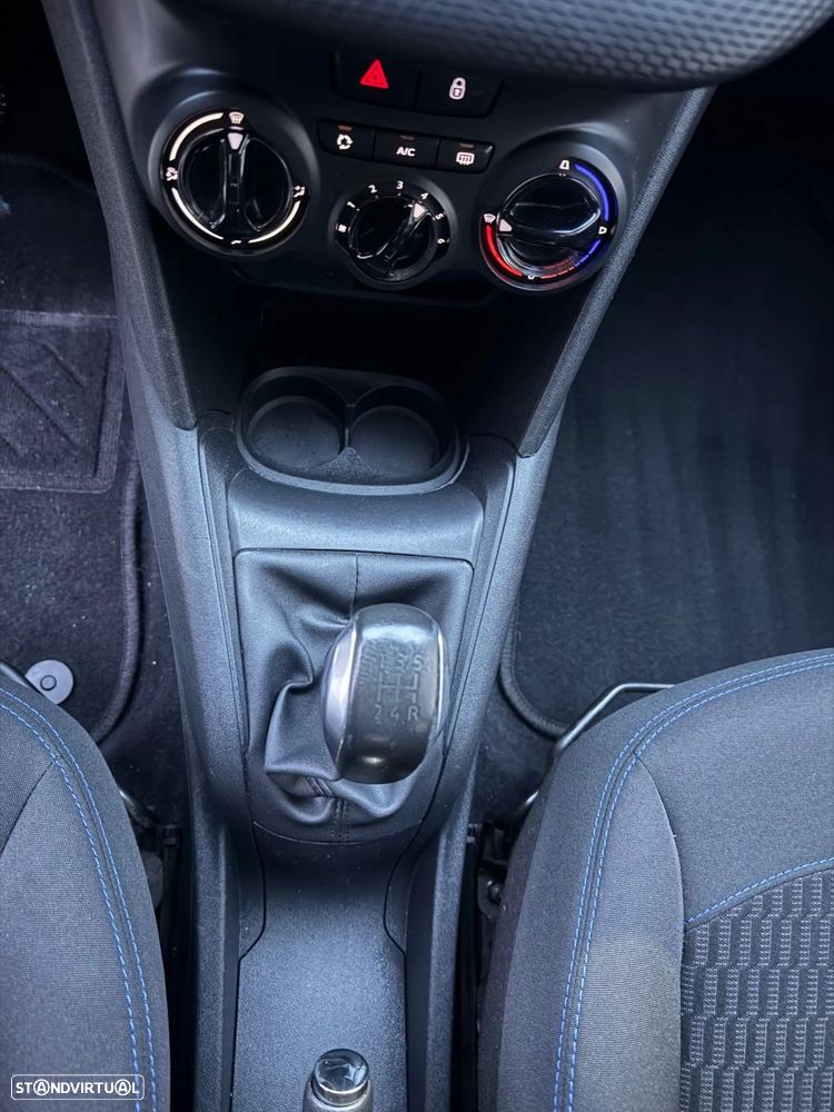 Peugeot 208 1.2 PureTech Style - 11