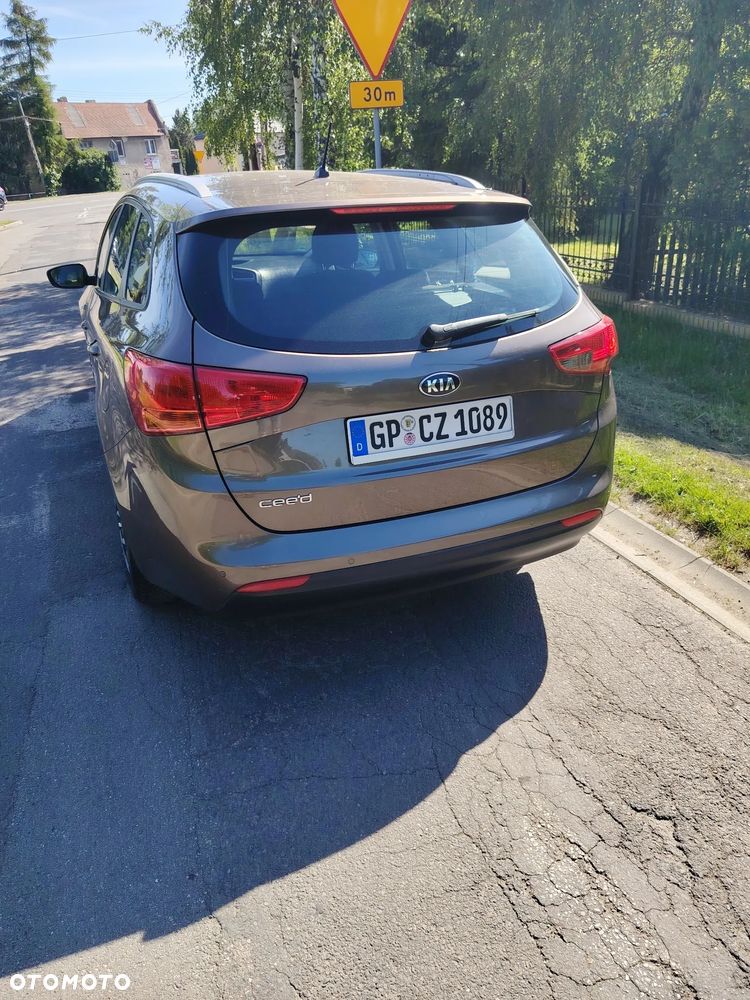 Kia Ceed 1.6 GDI Business Line - 6