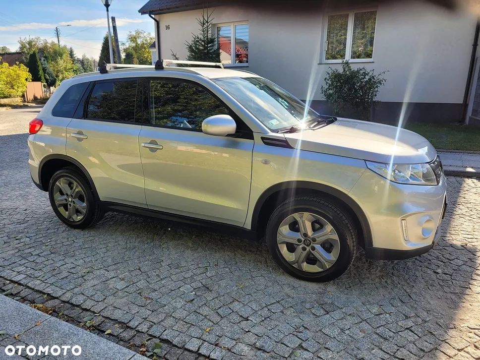 Suzuki Vitara 1.6 Premium 4WD - 19