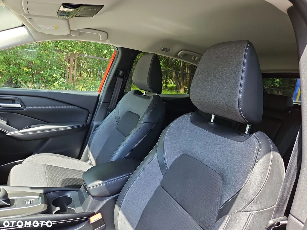 Nissan Qashqai 1.3 DIG-T MHEV N-Connecta Xtronic - 12