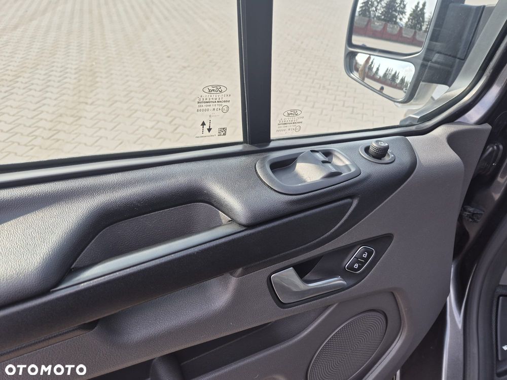 Ford Transit Custom ver-320-l2h1-limited-bryg- - 12