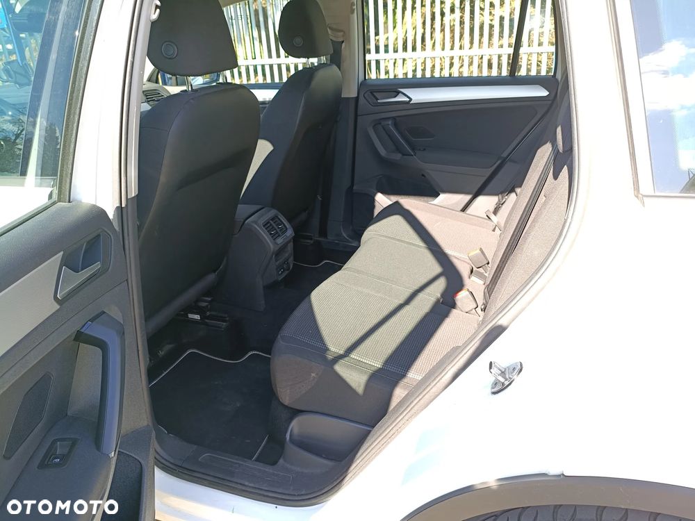 Volkswagen Tiguan 1.5 TSI EVO Active - 8