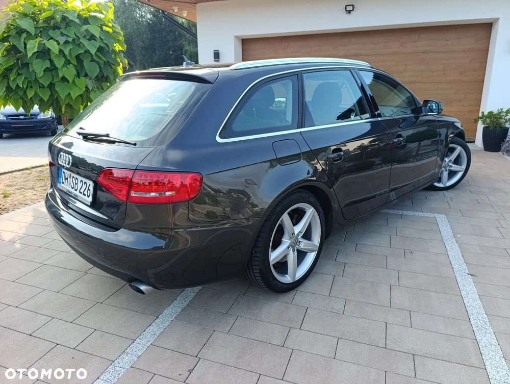 Audi A4 Avant - 15