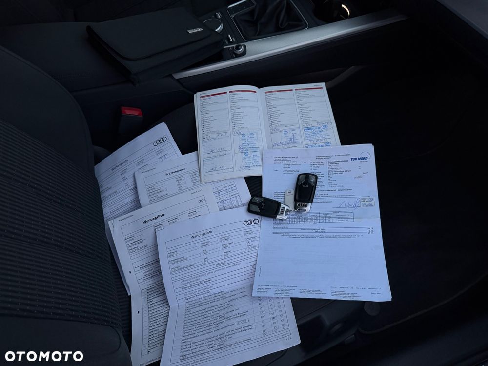 Audi A4 Avant 2.0 TDI - 22