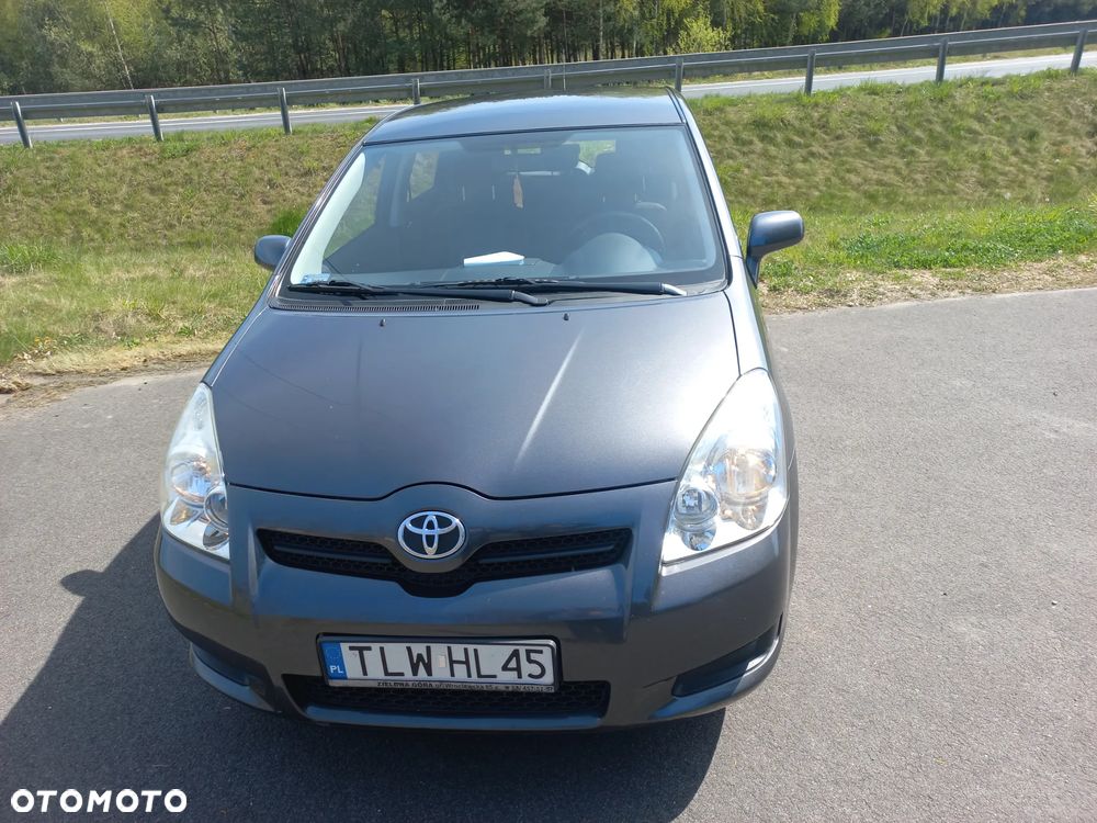 Toyota Corolla Verso 1.6 Gold - 2