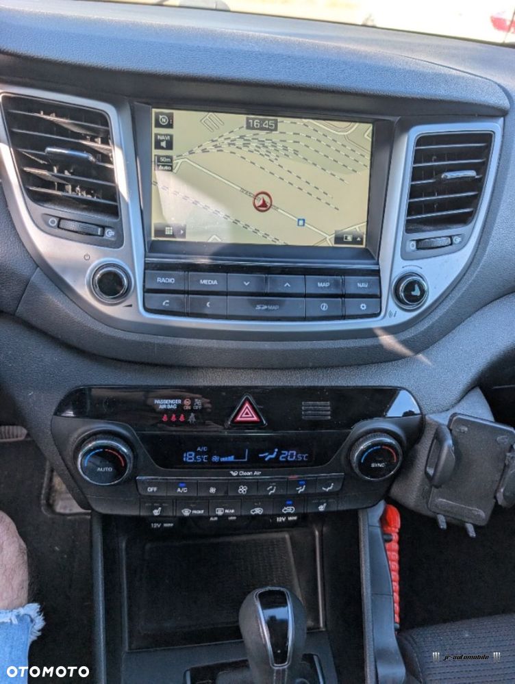 Hyundai Tucson - 11