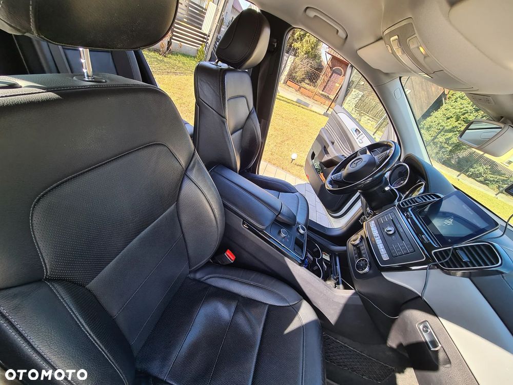 Mercedes-Benz GLE - 10