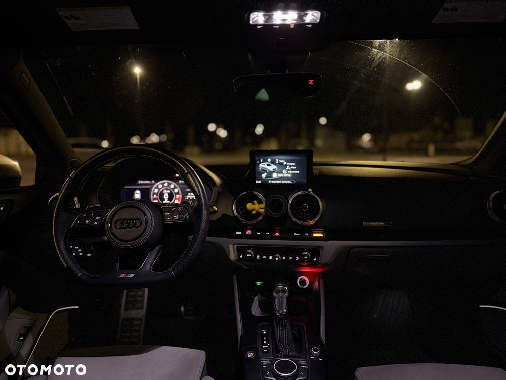 Audi A3 Limousine - 12