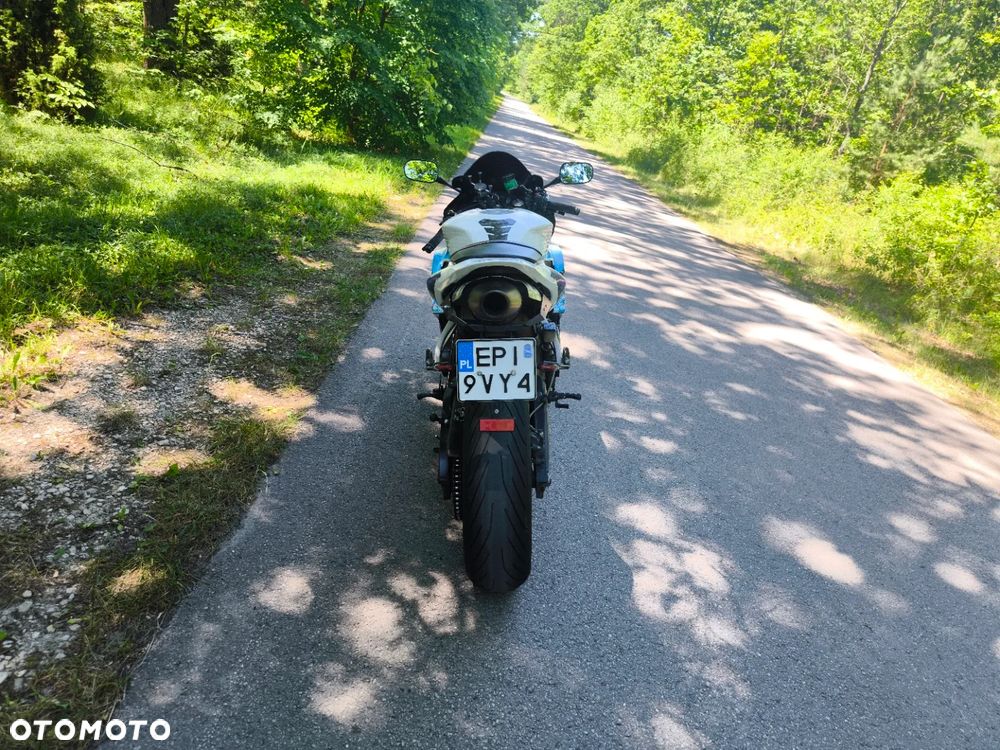 Honda CBR - 6
