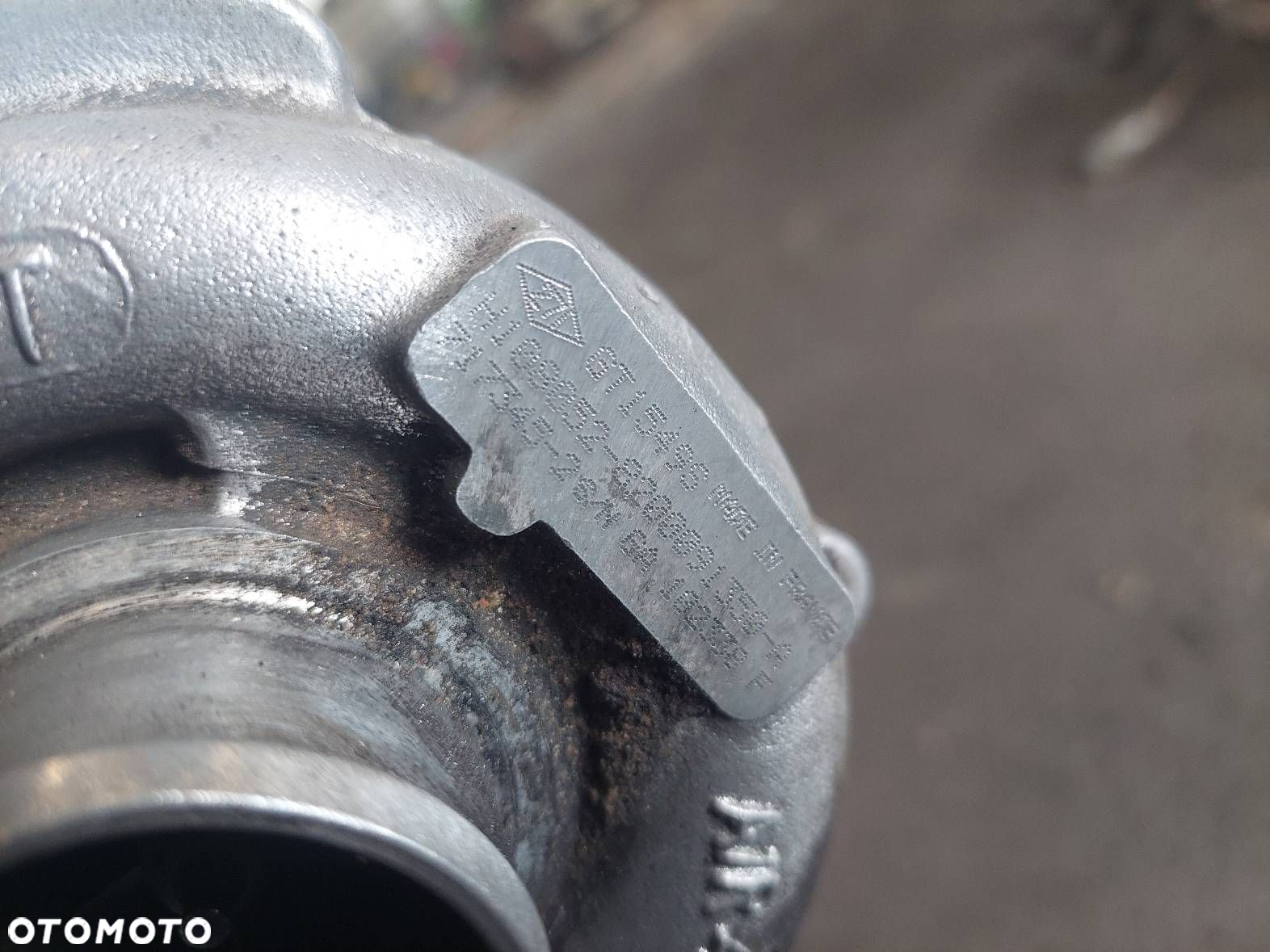 SILNIK + POMPA WTRYSKI TURBO VOLVO V40 S40 I 1.9 DI D4192T4 F9Q419 - 8